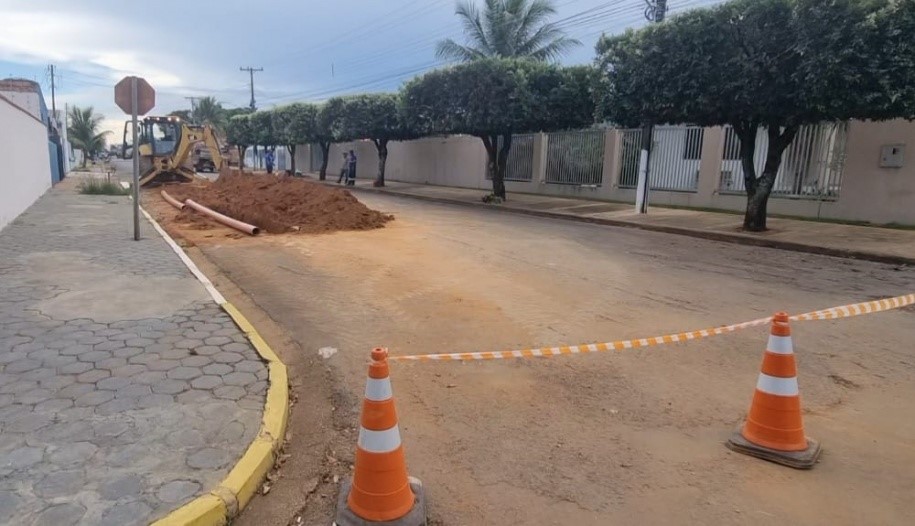 Prefeitura de Primavera do Leste anuncia início das obras da rede de esgoto nos bairros da região do Castelândia