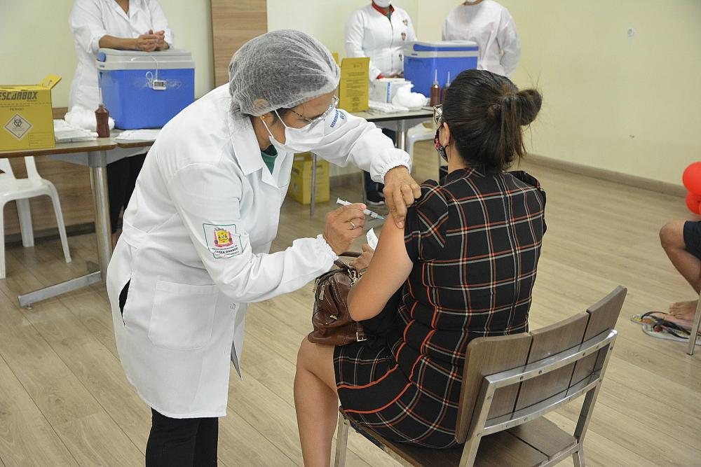 Saúde informa sobre locais e horários de vacinação desta semana em Várzea Grande