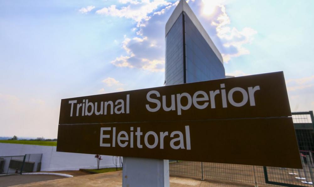 Prazo para emitir ou regularizar título termina quarta-feira (4)