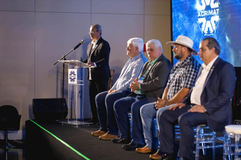 Acricorte supera expectativas e bate recorde de público logo na abertura