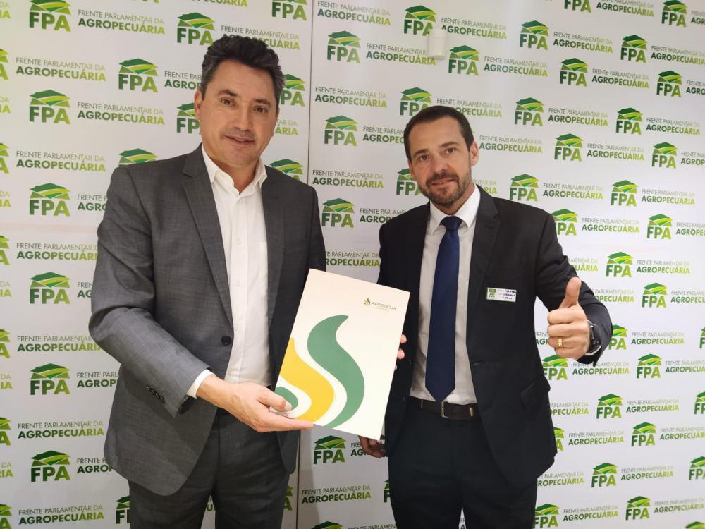 Presidente da Aprosoja-MT se reúne com ministros da Agricultura e do Meio Ambiente