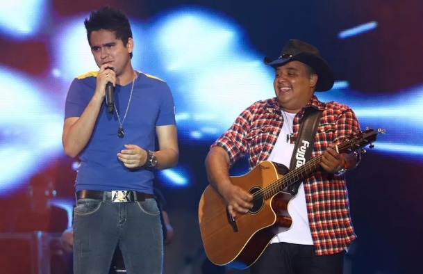 Show nacional com a dupla Humberto e Ronaldo promete lotar a boate Vitrinni nesta sexta-feira (03)