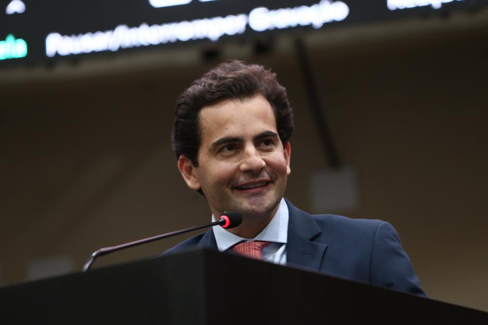 Câmara aprova PL de Fábio Garcia que reduzirá contas de luz