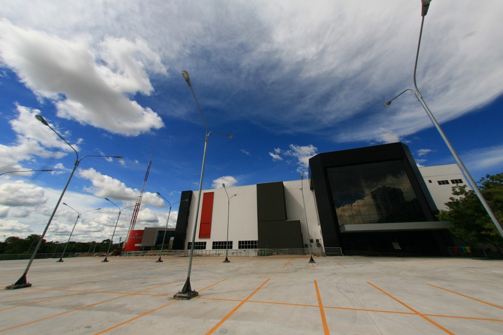 Assembleia Legislativa inaugura polo de vacinação em Cuiabá