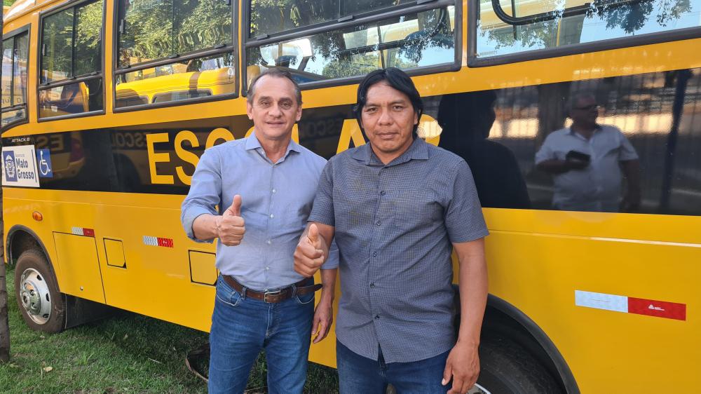 Emenda de Wilson Santos garante ônibus escolar para Gaúcha do Norte e Rondonópolis