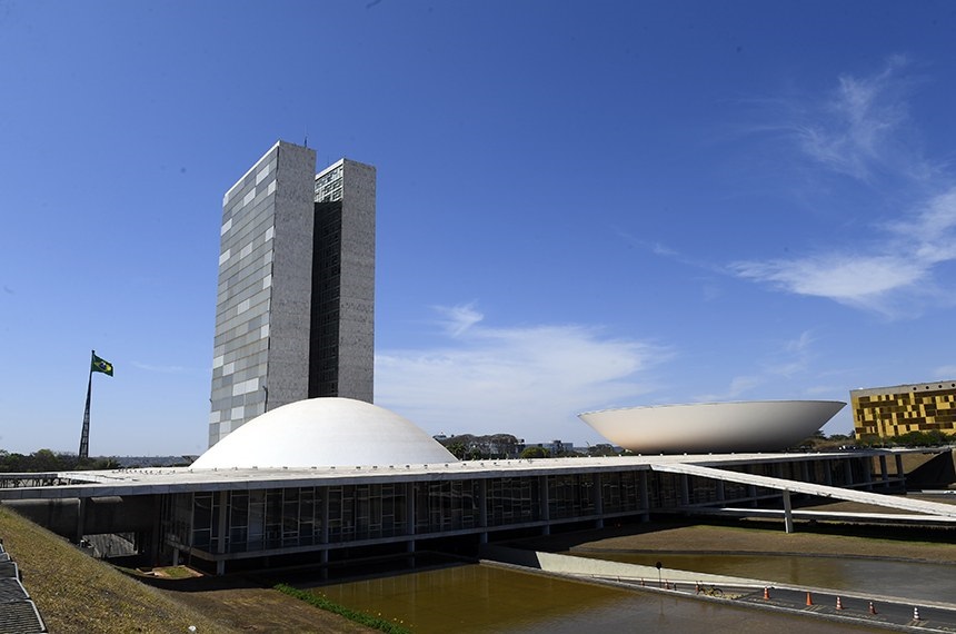Em Brasília, Prefeito Leonardo Bortolin viabiliza R$ 5 milhões em emendas com senadores
