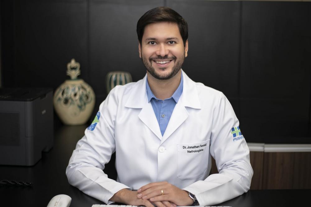 Insuficiência renal é silenciosa e pode ser evitada em muitos casos, alerta especialista