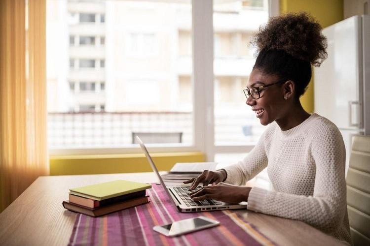 Projeto Qualifica Primavera oferece mais de 100 vagas para cursos de graça