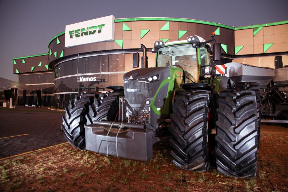 Em expansão no Brasil, Fendt está em processo para ter a primeira concessionária com selo sustentável EDGE