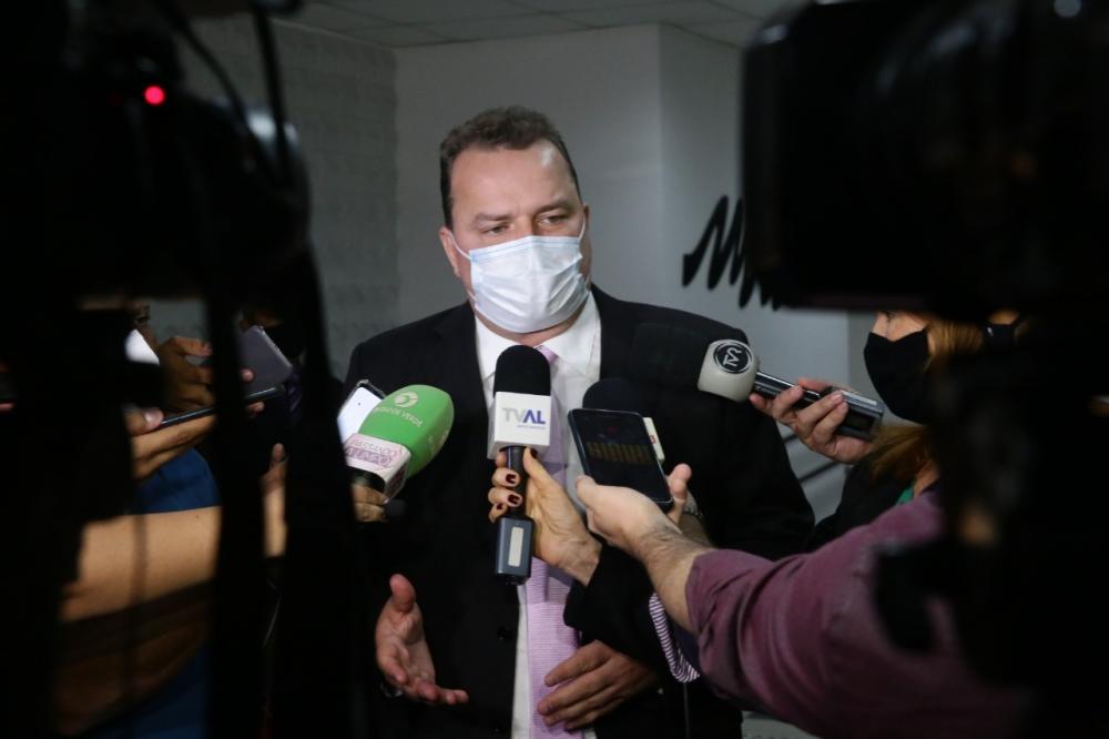 Max Russi atuou nas tratativas para aprovação de PLC que isenta aposentados 