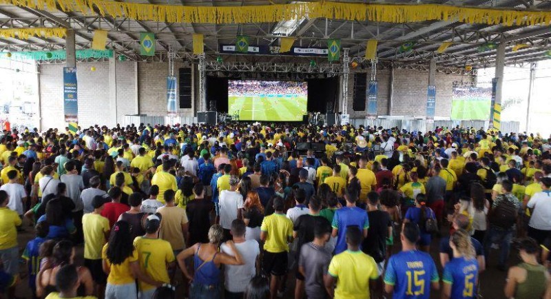 FanFest Cuiabá recebe cinco mil torcedores na estreia da Seleção Brasileira