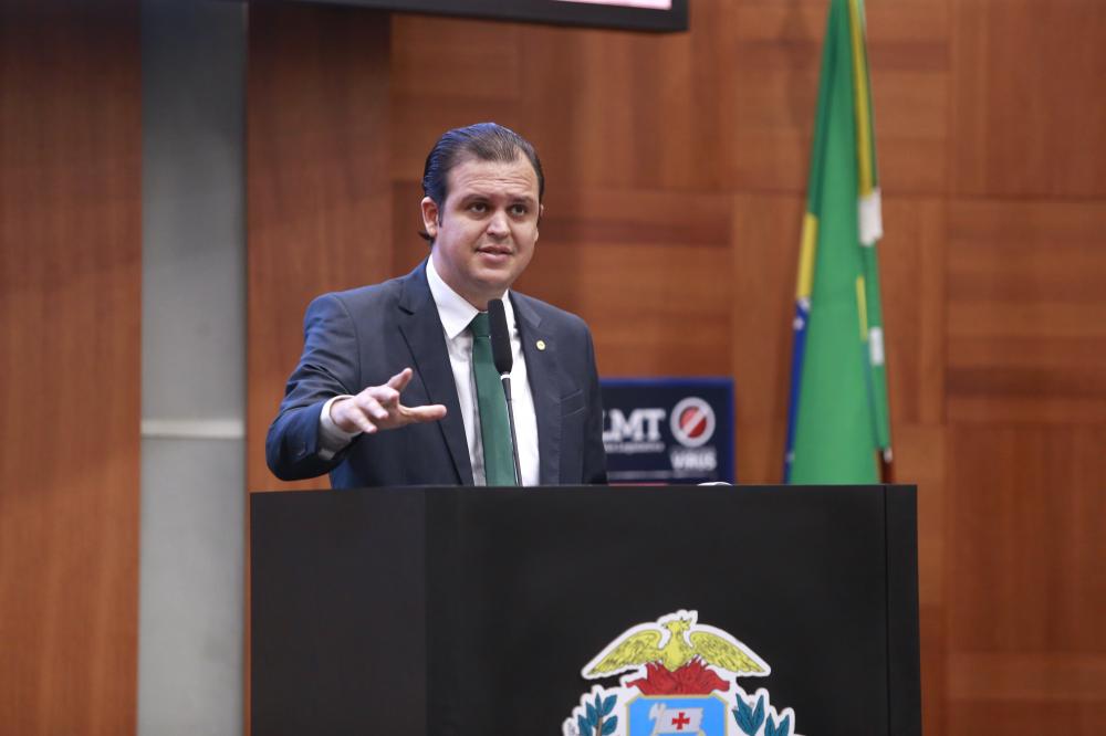 Deputado Thiago Silva defende a criação do Programa Estadual de Habitação Rural