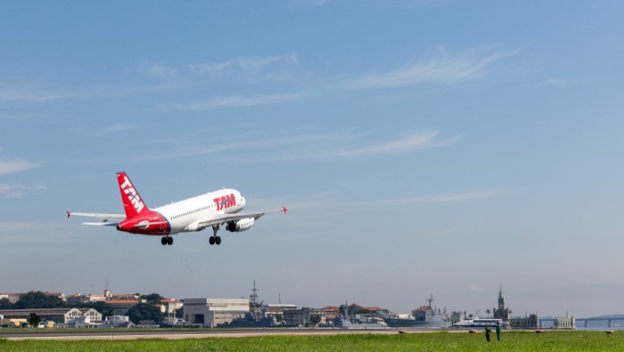 Número de passageiros aéreos em maio supera pré-pandemia e atinge melhor mês dos últimos 8 anos