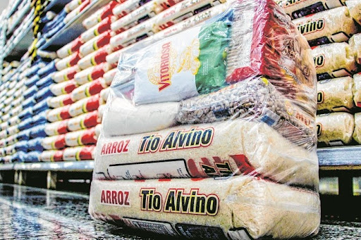 Itens essenciais no consumo das famílias acumulam alta muito acima da inflação nos últimos 12 meses