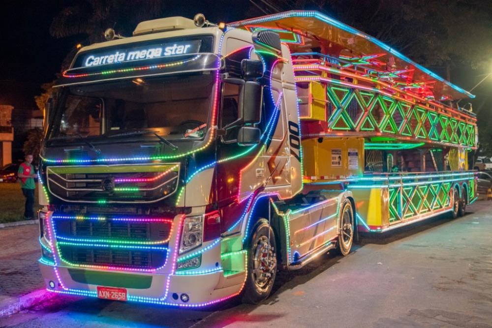 Carreta Furacão se transforma em 