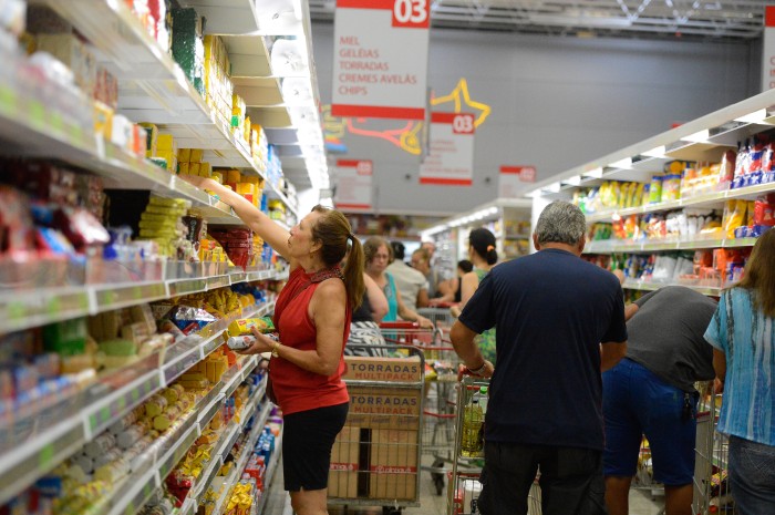Quase 99% dos ultraprocessados têm ingredientes nocivos
