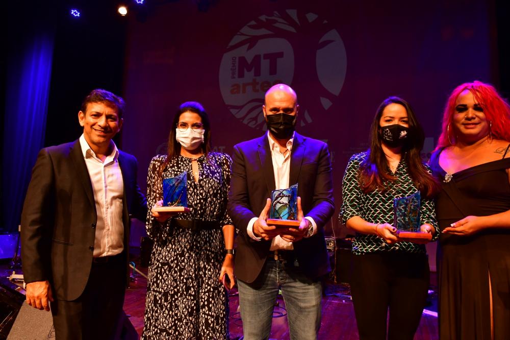 Segundo Prêmio MT Artes acontece nesta quarta (27), no Cine Teatro Cuiabá