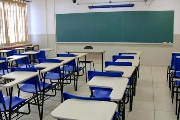 Indicação reitera pedido por construção de escola no Jardim dos Ipês