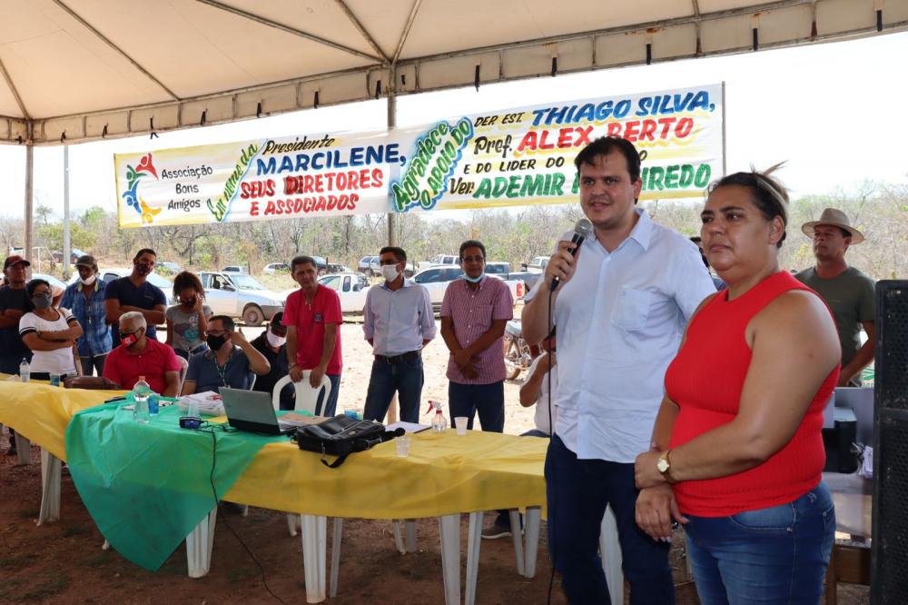 Deputado Thiago Silva reúne com lideranças rurais e anuncia emendas para Rosário Oeste