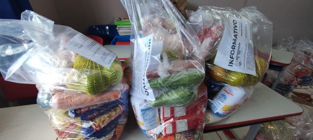 Mais de 5 mil kits alimentação já foram entregues até o momento para alunos em Primavera do Leste