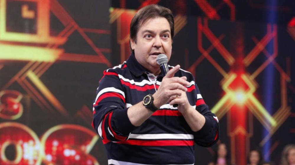 Faustão escolhe nome do seu novo programa na Band; atração resgata quadros do 'Domingão'