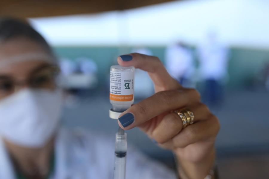92% da população é vacinada contra a Covid-19 em Primavera do Leste