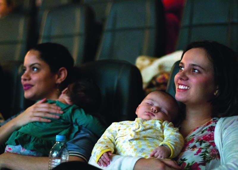 CineMaterna exibe “Todos Menos Você” nesta quarta (06) no Goiabeiras Shopping 