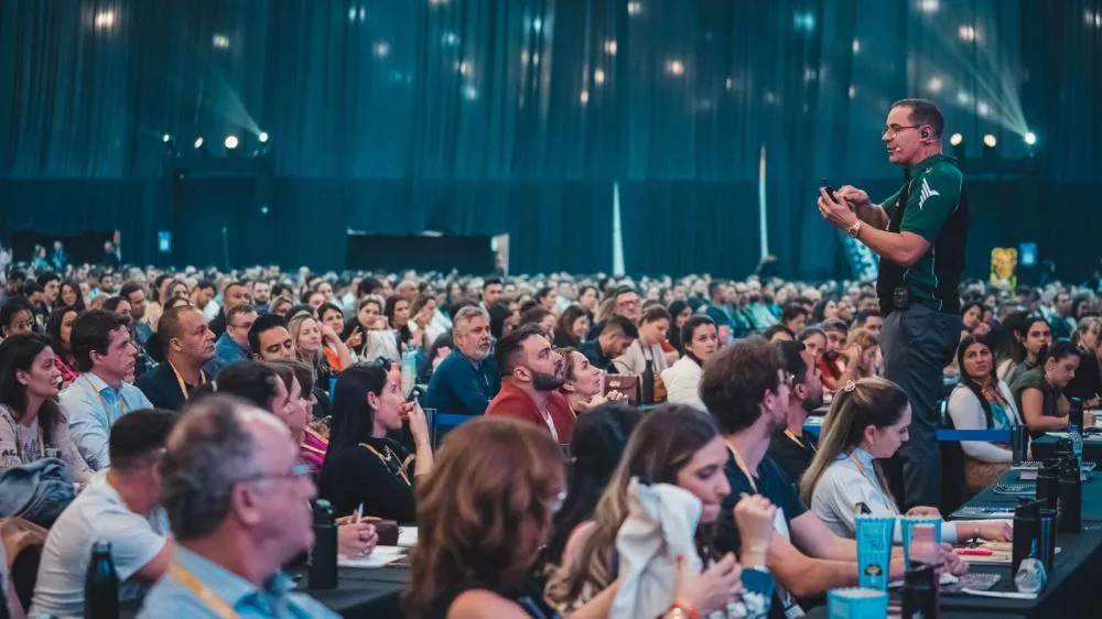 Evento com Paulo Vieira em Cuiabá ajudará vítimas das enchentes no RS