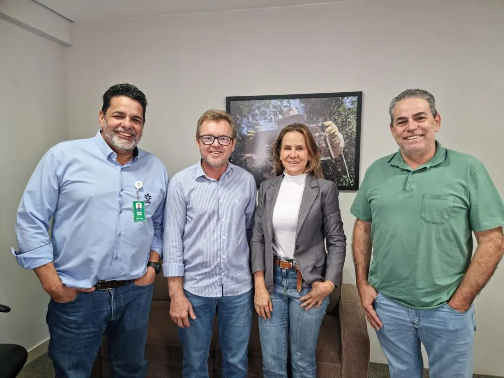Presidente do Sindicato Rural de Pontes e Lacerda visita Senar-MT