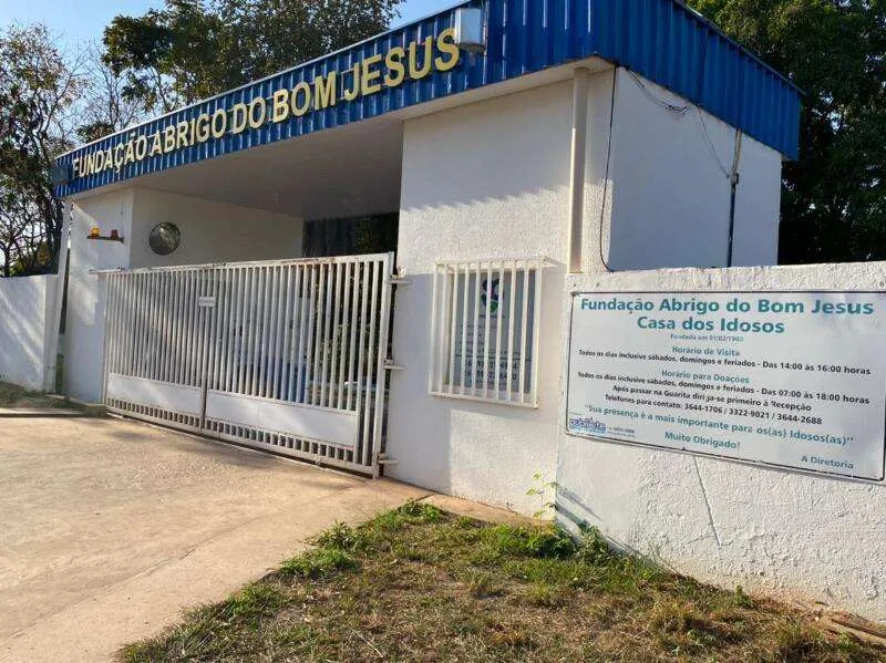 Abrigo Bom Jesus e Sicredi se unem em benefício dos idosos