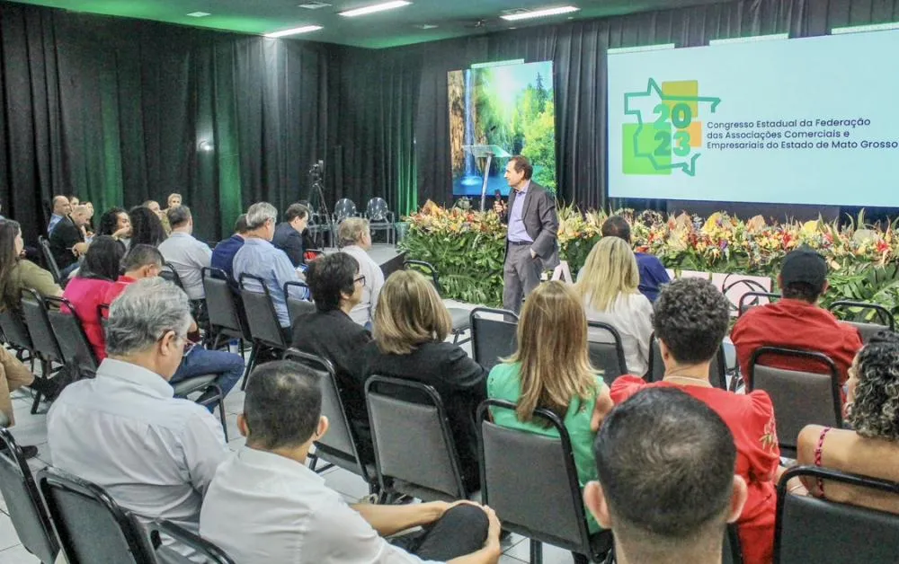 Congresso da Facmat discute reforma tributária, infraestrutura, exportações e futuro econômico de Mato Grosso