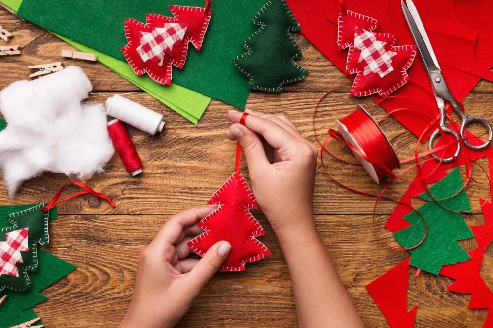 Fim de semana tem chegada do Papai Noel e oficina para crianças em shopping de Cuiabá