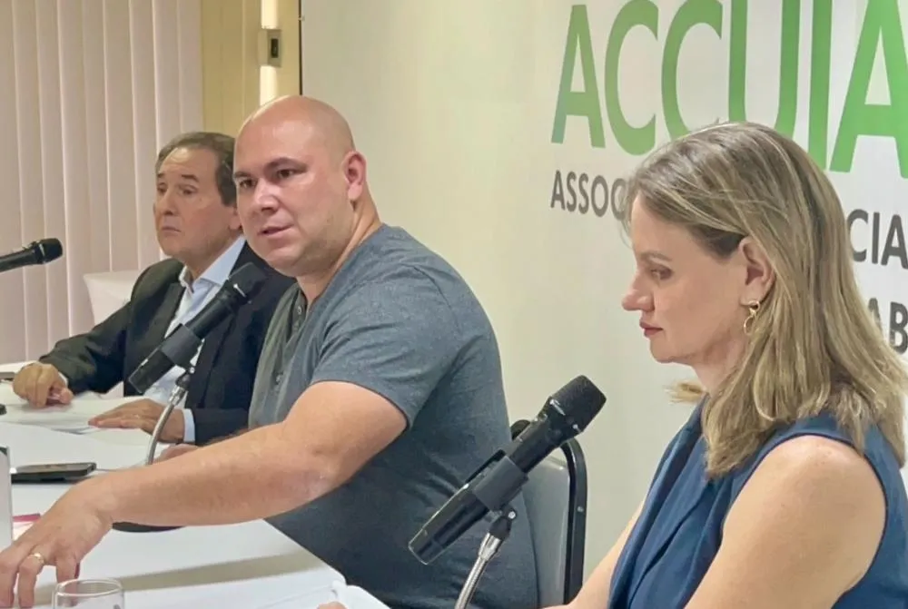 Associação Comercial de Cuiabá enaltece pagamento dos salários de dezembro aos servidores municipais pelo prefeito Abilio Brunini 
