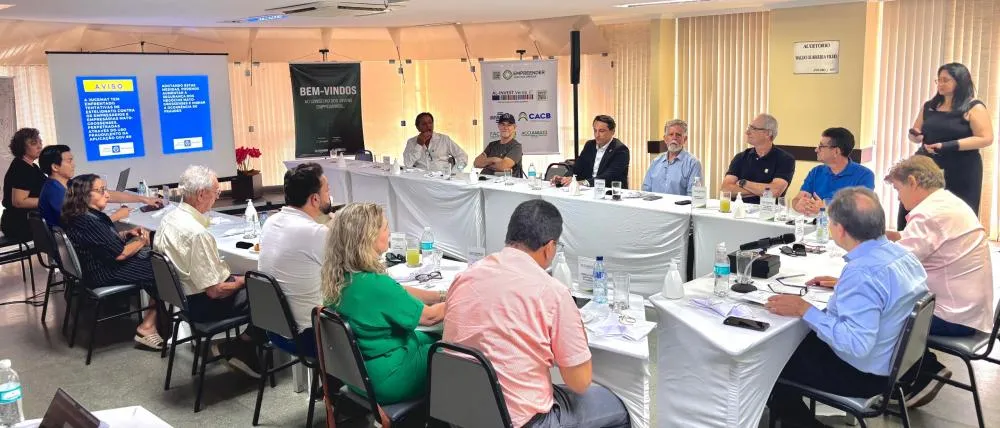 Diretoria da ACCuiabá discute medidas contra fraudes e agenda empresarial