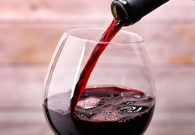 Vinhos de diversos países estão com 70% de desconto no Fort Atacadista 