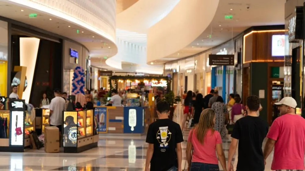 Cashback, sorteios e brindes: Shopping de Sinop aposta tudo no Dia dos Pais!