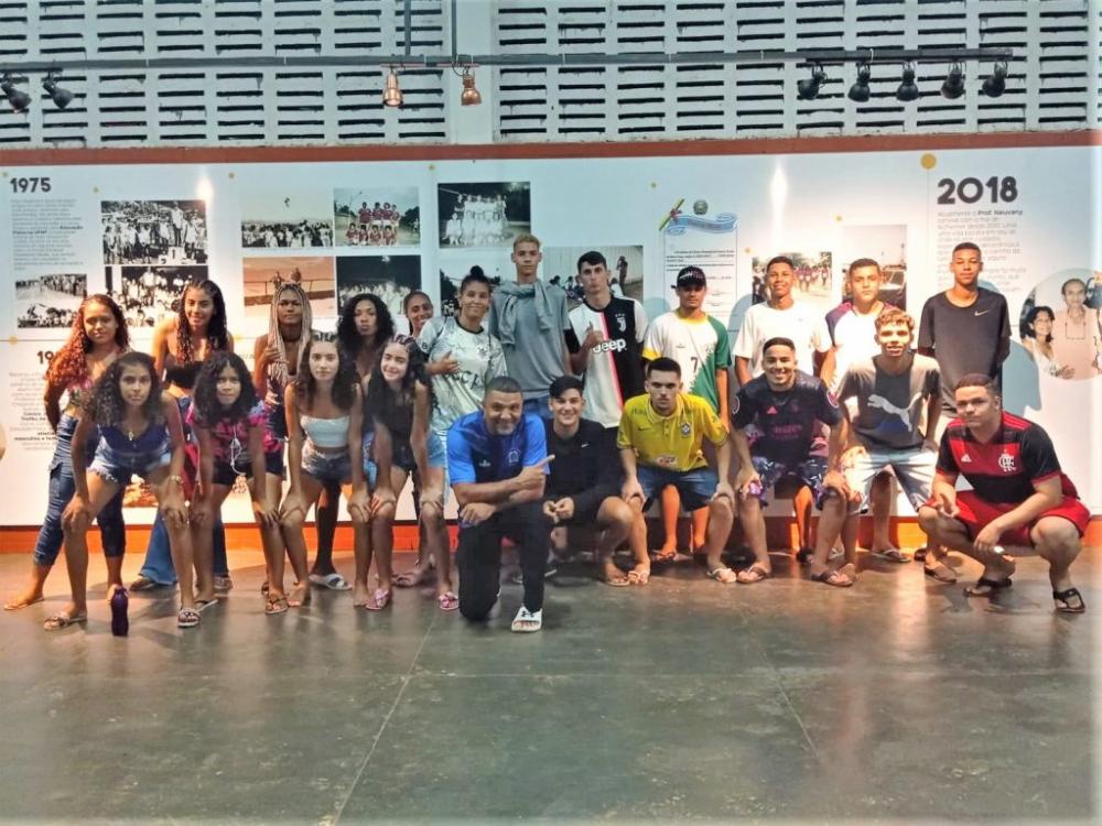 Atletas da Escolinha Municipal de Esportes “Lapidando Diamantes” participam da final dos
