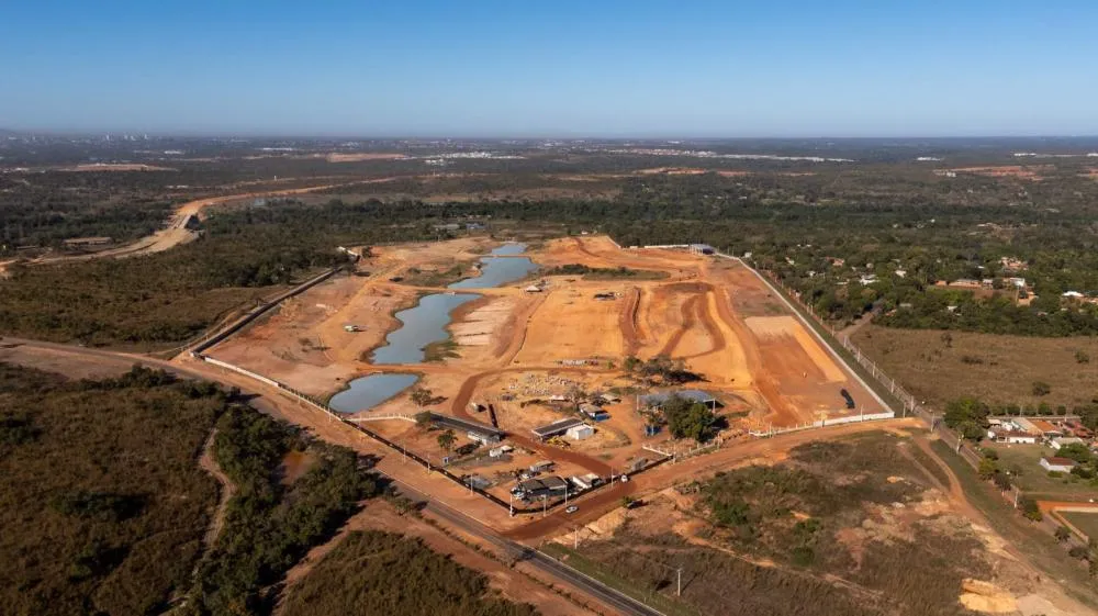 Obras do condomínio Lago Di Vino estão avançadas 