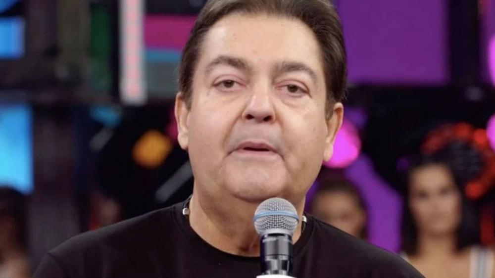 Faustão define atração musical de sua reestreia na Band em 2022; saiba quem será