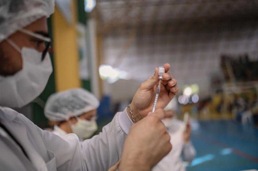Primavera do Leste é destaque em MT na aplicação de vacinas e recebe prêmio do Governo do Estado