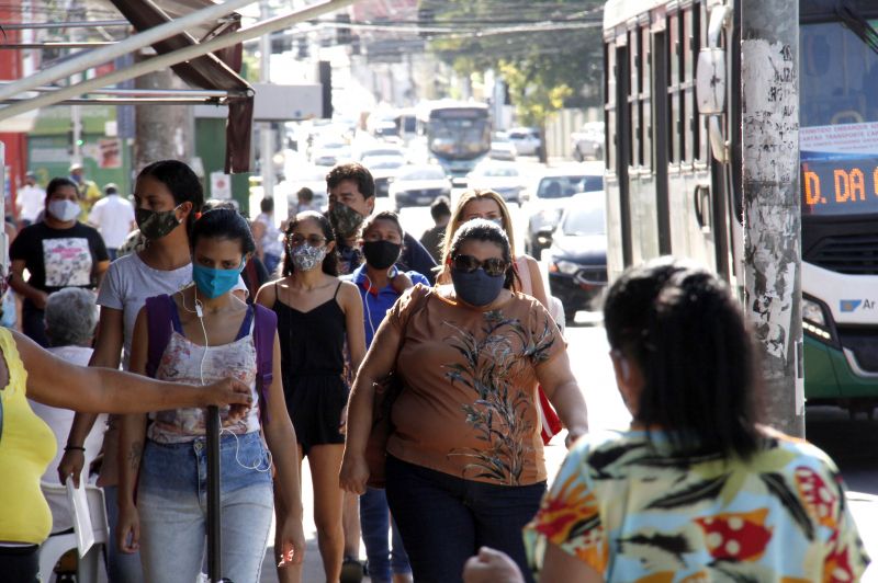 Outubro é o mês com menor número de mortes por Covid-19 em 2021