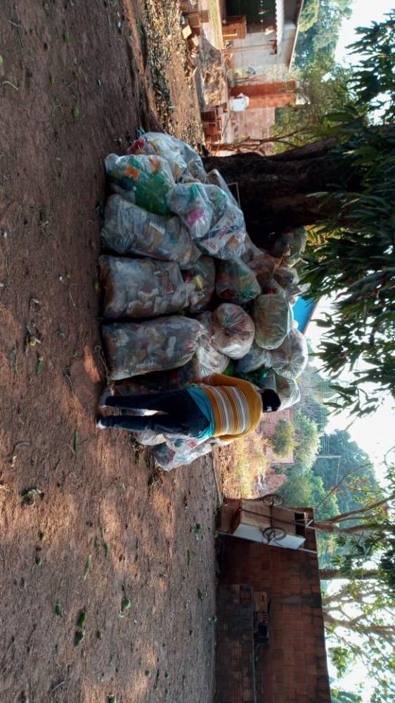 Sesc Pantanal destina 10 toneladas de resíduos recicláveis e gera renda para 25 famílias de Poconé