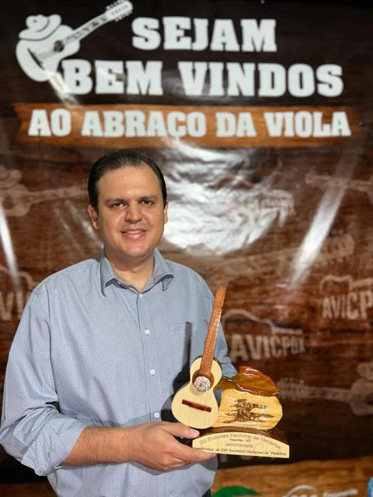 Lei declara Encontro Nacional de Violeiros de Poxoréu como Patrimônio Cultural