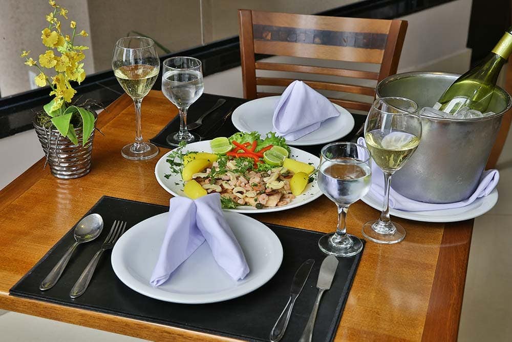 Restaurantes da rede de hotéis têm semana de promoções com descontos de 30%
