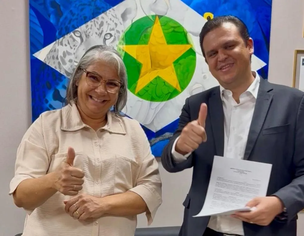 Deputado Thiago Silva e vereadora Selma anunciam pagamento de emenda de R$ 300 mil para compra de motos aos agentes de saúde 