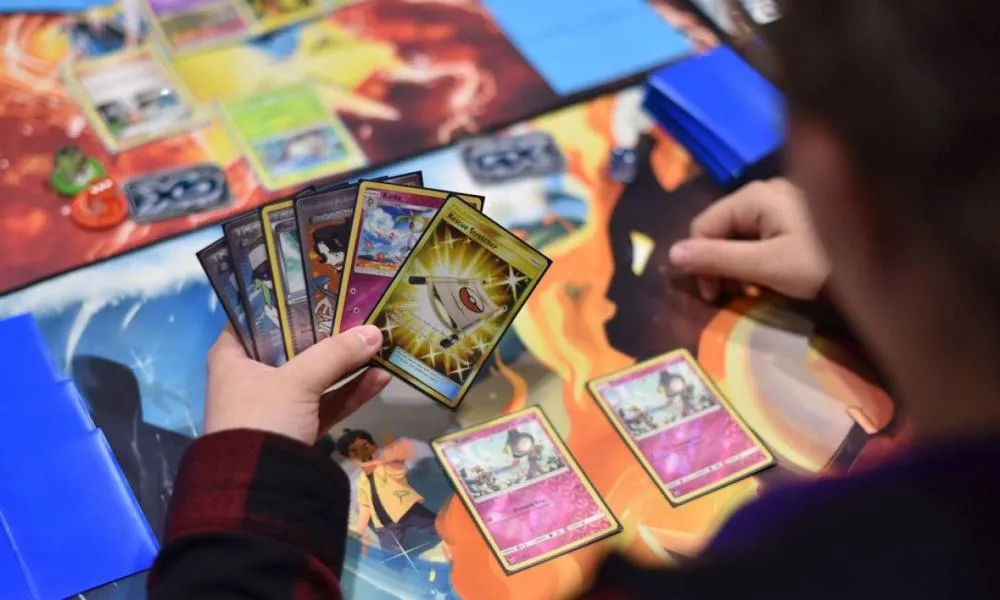 Teatro infantil e oficina de cartas Pokémon são destaques no fim de semana no Goiabeiras Shopping 