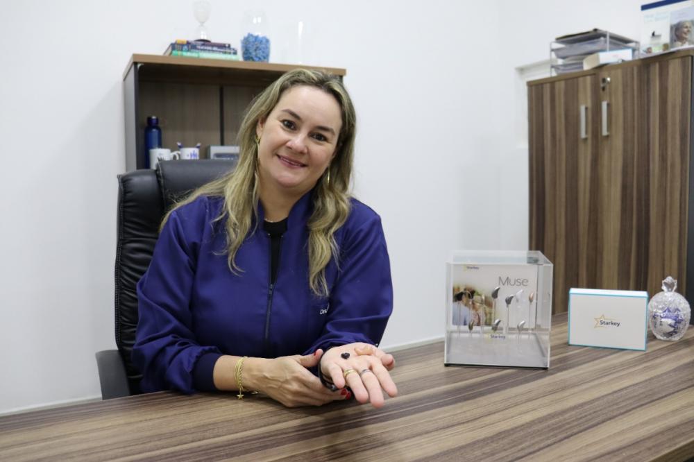 Aparelhos auditivos da 