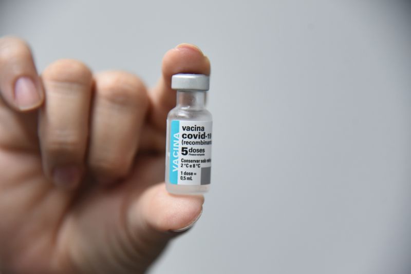 Visitantes e acompanhantes de hospitais e unidades de saúde terão que comprovar vacinação completa contra a covid-19