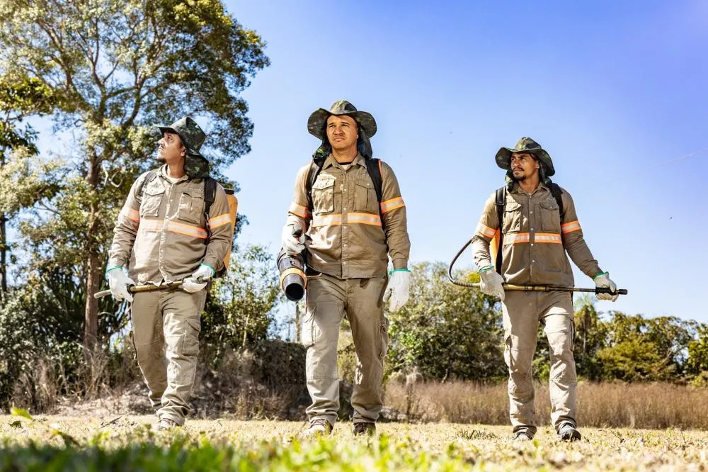 Sesc Pantanal abre 16 vagas para Brigada de Prevenção e Combate a Incêndios, por prazo determinado, com salários de até R$ 3.731 mil 