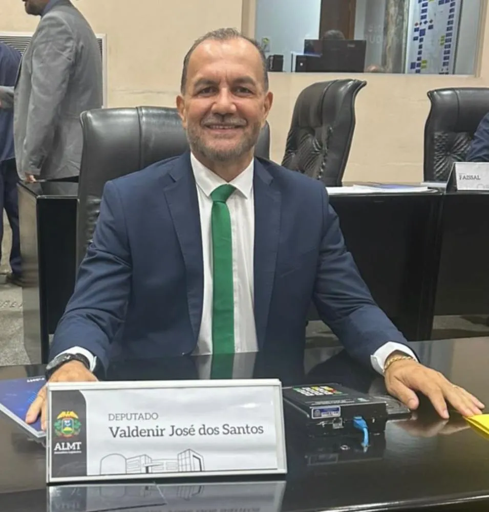 Valdenir Santos toma posse como deputado estadual na Assembleia Legislativa